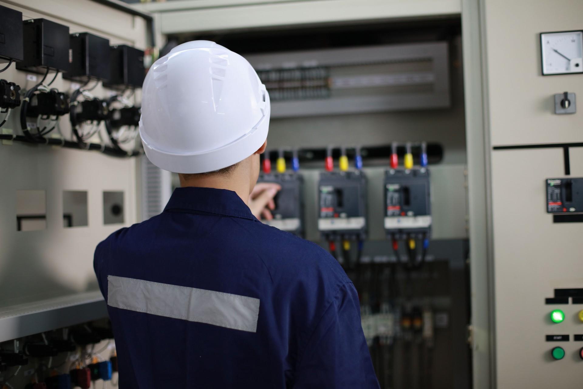 The electrical engineer checks and inspects at MDB panel (Main Distribution Board ) in the Substation building, daily and checks the electric switchboard on the Main Distribution Boards of the factory